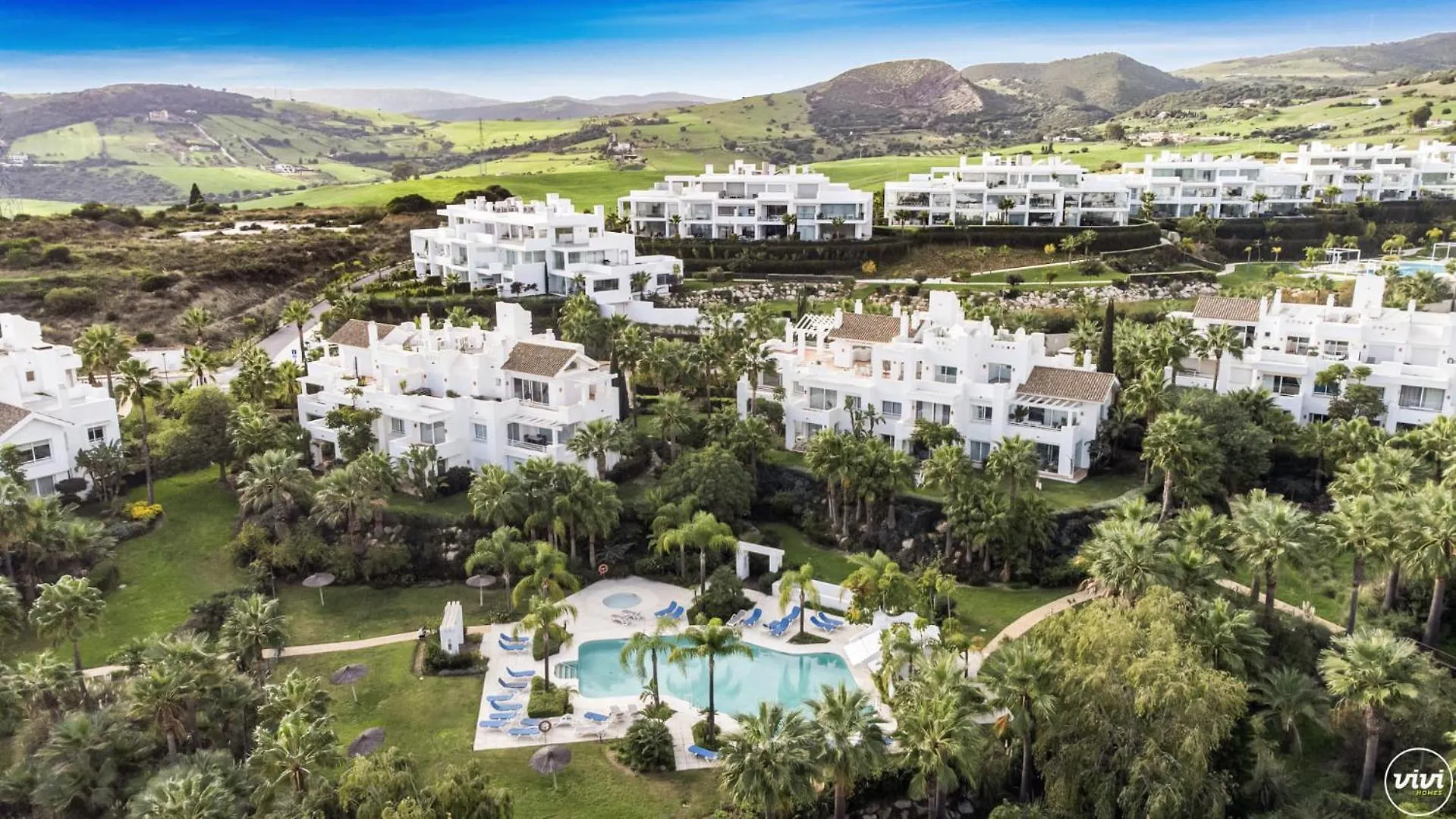 Apartment Vivi Homes - Casa Sereno Pool, Terrace & Garden Estepona Spain