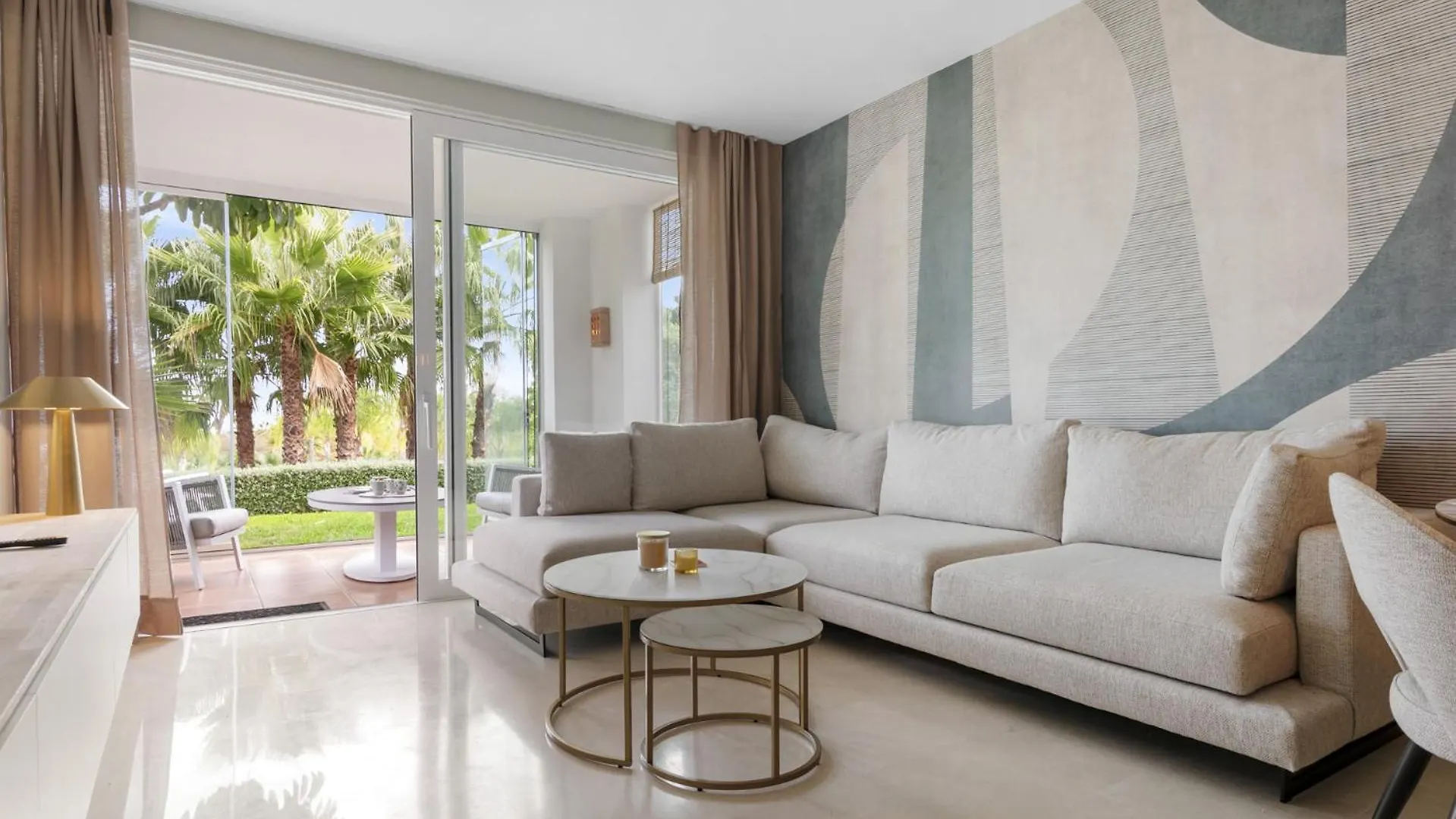 Vivi Homes - Casa Sereno Pool, Terrace & Garden Estepona 0*,  Spain