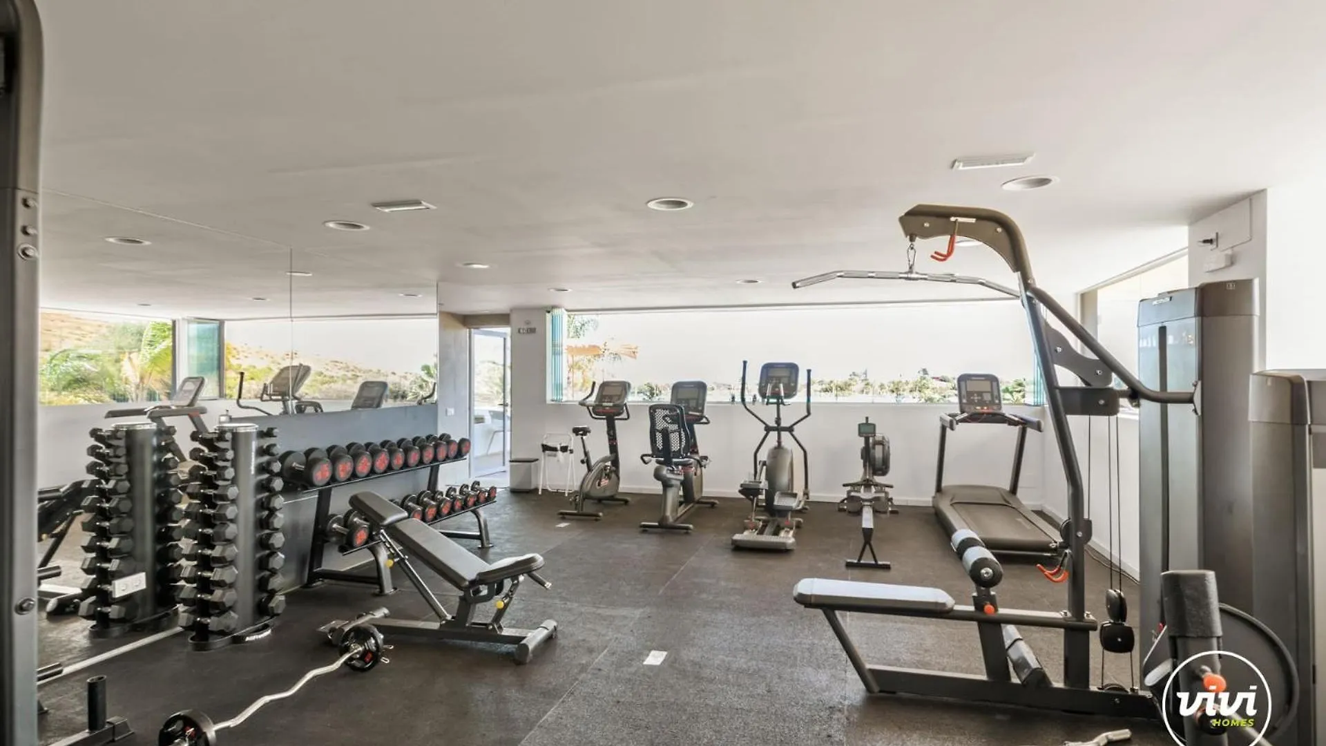 Apartment Vivi Homes - Casa Sereno Pool, Terrace & Garden Estepona