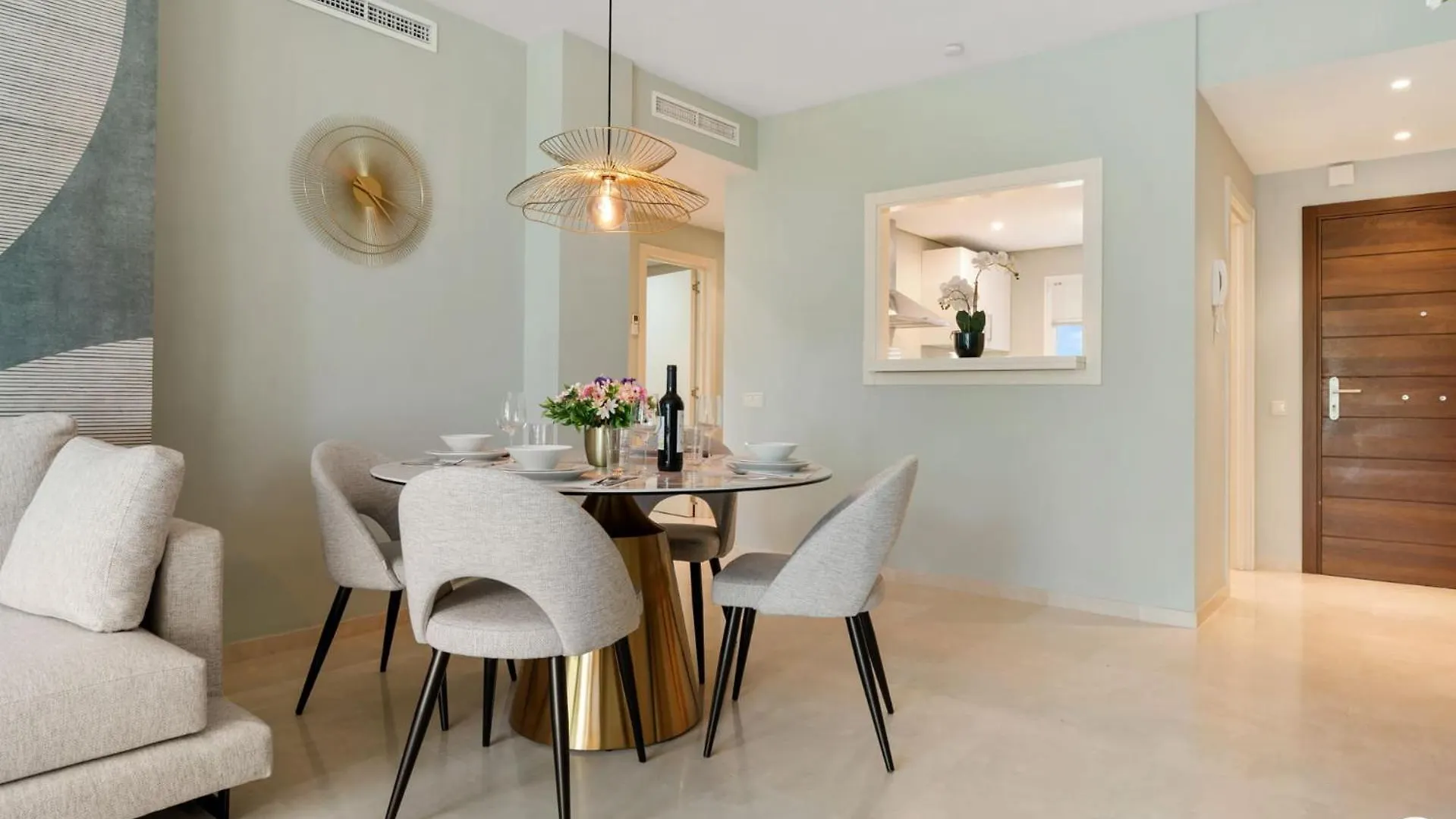 Apartment Vivi Homes - Casa Sereno Pool, Terrace & Garden Estepona